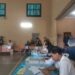Anggota Bawaslu RI, Totok Hariyanto, meninjau TPS 37 Kelurahan Mojolangu, Kecamatan Lowokwaru, Kota Malang, yang sedang melakukan pemungutan suara ulang. (Foto/M Sholeh)