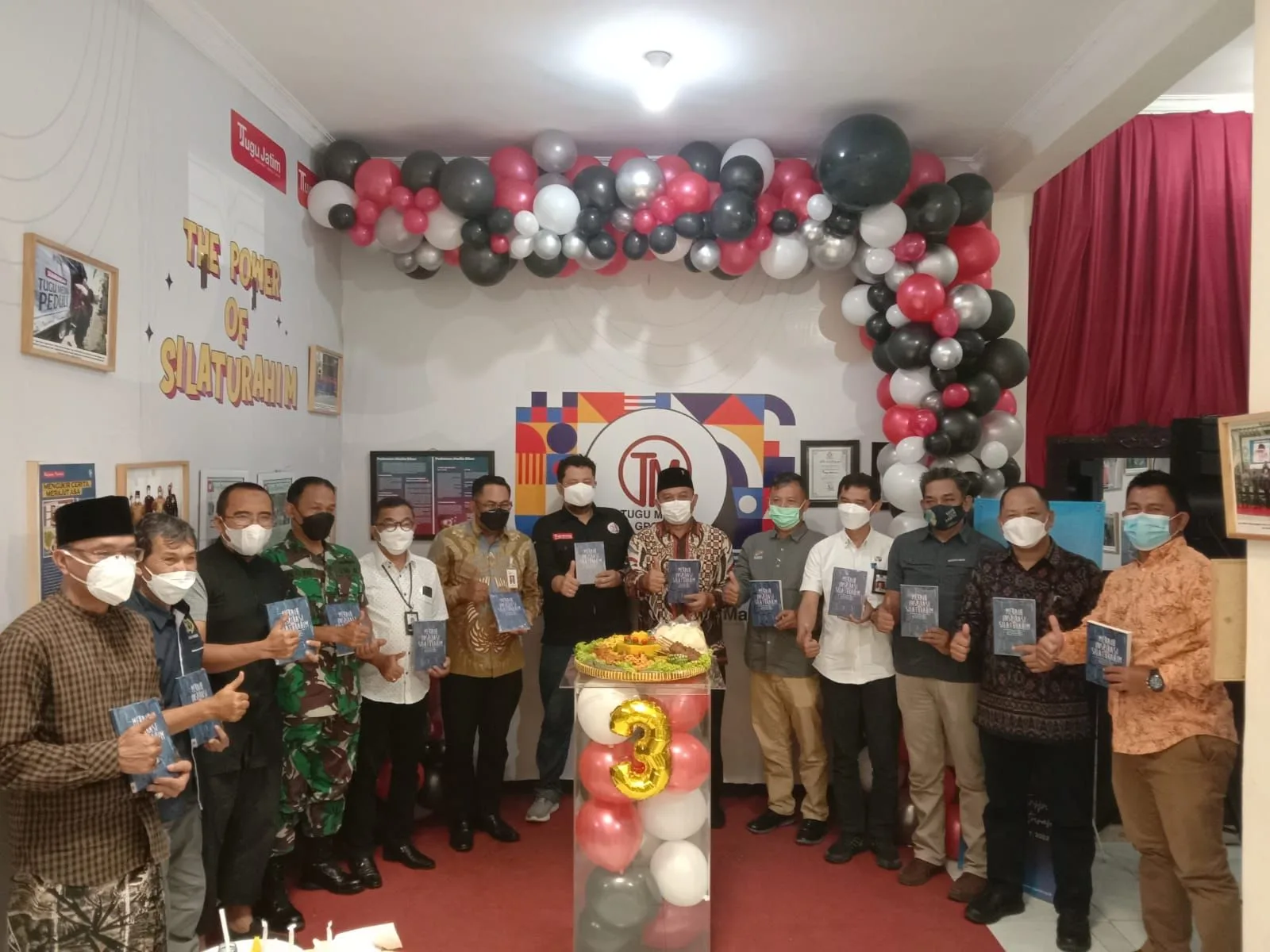 Perayaan hari ulang tahun ke-3 Tugu Media Group.