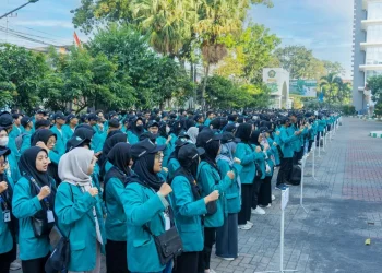 Mahasiswa Unisma saat pelepasan KSM Tematik. Unisma membuka pendafataran jalur RPL. Foto / dok Unisma