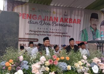 H Puguh Wiji Pamungkas menjadi tuan rumah pengajian akbar di Desa Sukolilo, Kecamatan Wajak, Kabupaten Malang.