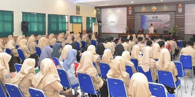 FEB Unisma