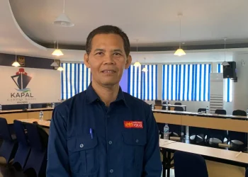 Ketua Program Studi D3 Teknik Elektronika, Ir Diding Suhardi MT. Foto / Feni Yusnia