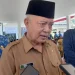 Bupati Malang, Sanusi, saat diwawancarai. Foto: Aisyah Nawangsari Putri