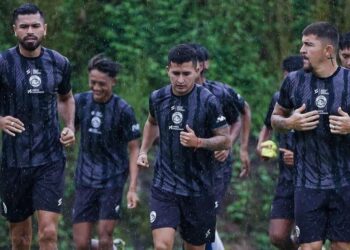 Pelatih Arema FC, Widodo Cahyono Putro terapkan kiat khusus ke pemain guna menjaga kondisi fisik tetap bugar meski menjalankan ibadah puasa Ramadan /Foto: Instagram @aremafcofficial