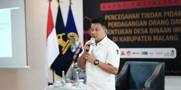 Sosialisasi pengahan perdagangan oleh Kantor Imigrasi Kelas I TPI Malang. Foto/dok for TM