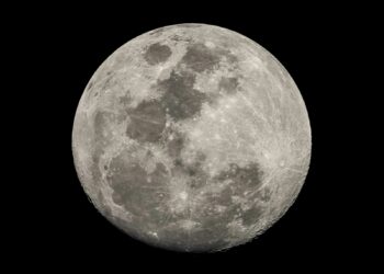 Ilustrasi gerhana Bulan. Gerhana Bulan Penumbra 25 Maret 2024. Foto: Michael/unsplash