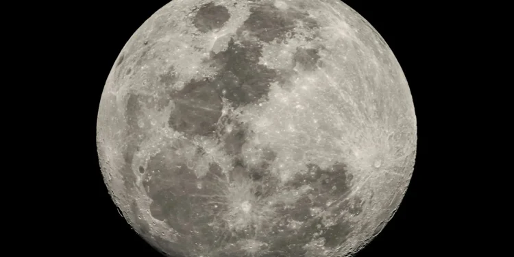 Ilustrasi gerhana Bulan. Gerhana Bulan Penumbra 25 Maret 2024. Foto: Michael/unsplash