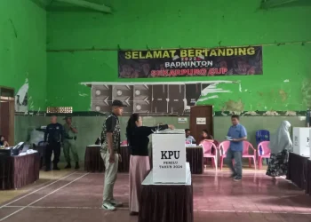 Pemungutan suara ulang yang dilakukan di Desa Sekarpuro, Kecamatan Pakis, beberapa waktu lalu. Foto: Aisyah Nawangsari Putri