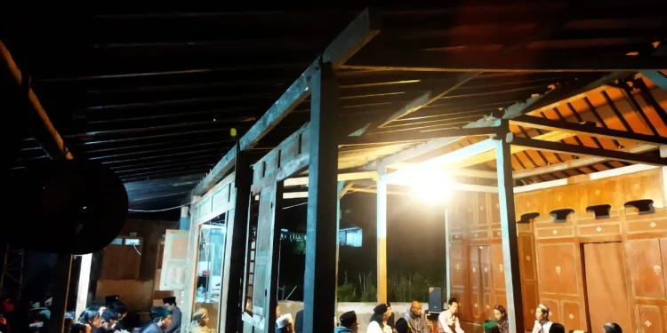 Acara Jigang Ramadan Lesbumi Kota Malang di langgar Pesantren Budaya Karanggenting kelurahan Merjosari Kota Malang. Foto/dok