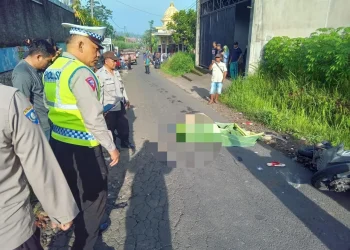 Lokasi terjadinya kecelakaan yang meneaskan 1 lansia di Dampit setelah seorang pemotor terpeleset. Foto: Satlantas Polres Malang