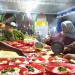 Suasana berbuka puasa gratis di Masjid An Nuur Kota Batu. Foto: Azmy