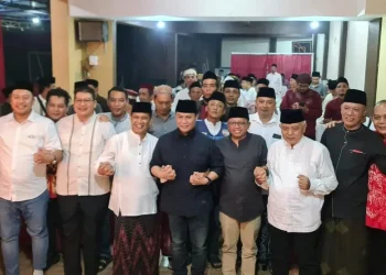 Sempat Tegang Dugaan Geser Suara Caleg PDI Perjuangan Jatim Berakhir Saling Rangkul. Foto/dok for TM