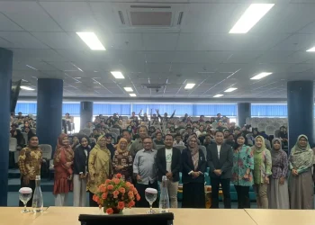 Kegiatan sosialisasi Program Mahasiswa Entrepreneur inisiasi Polinema yang siap melahirkan wirausaha muda tangguh dan mandiri. Foto / Feni Yusnia