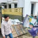 Persiapan pemusnahan barang bukti APK melanggar selama masa tenang Pemilu 2024 di Kantor Bawaslu Kota Batu. Foto: Azmy