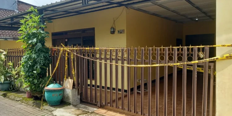 Rumah korban, tempat terjadinya pembunuhan dan penganiayaan. Foto: Aisyah Nawangsari Putri