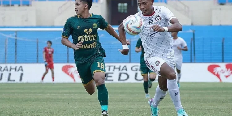 Pelatih Arema FC, Widodo Cahyono Putro akui sempat kesulitan meredam permainan Persikabo 1973 meski sukses mengamankan tiga poin di akhir laga lewat gol tunggal Charles Lokolingoy, Jumat (1/3/2024) /Foto: Instagram @aremafcofficial