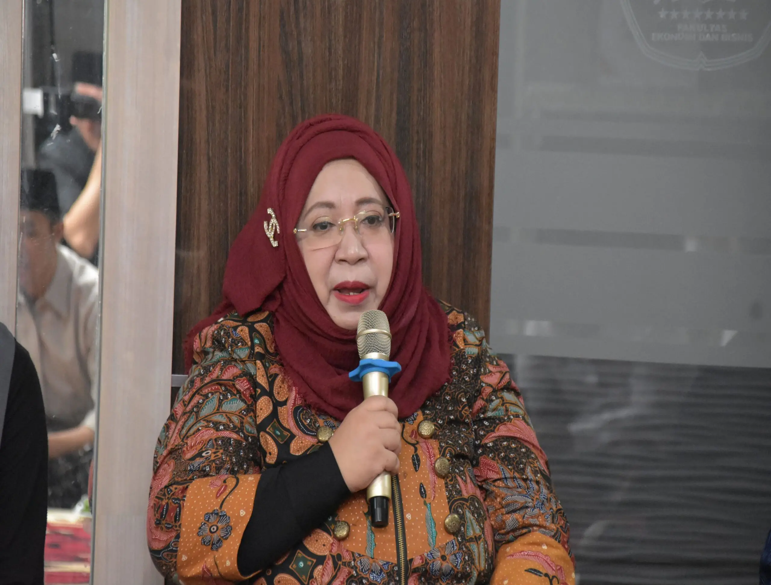 Dekan FEB Unisma