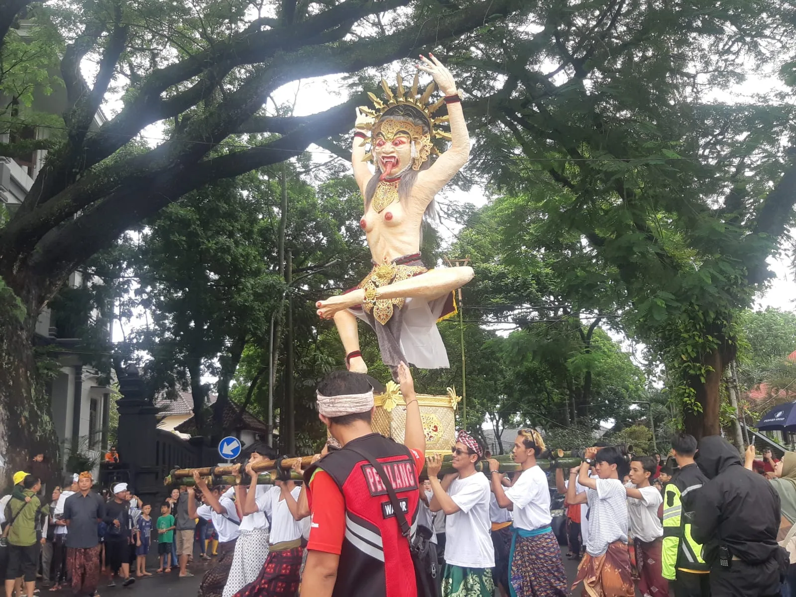 ogoh ogoh