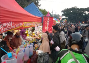 PJ Wali Kota Malang dan pasar takjil selama ramadan