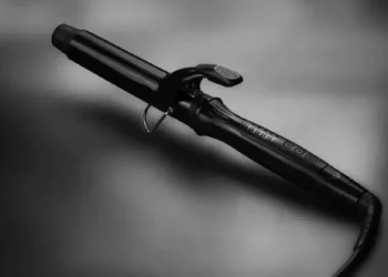 Tuft Basic Curling Iron 32mm 7319. Salah satu catokan curly. (Sumber: Lazada)