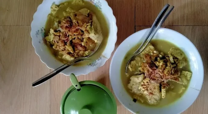 Orem-Orem Arema, salah satu kuliner legendaris di Kota Malang /Foto: Google Review Orem-Orem Arema/Fikri Sofi