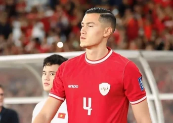 Profil Jay Idzes tampil memukau di laga debut bersama Timnas Indonesia melawan Vietnam /Foto: Instagram @jayidzes