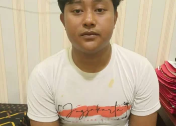Tersangka Ahmad Yudo yang ditangkap usai membacok tersangkanya. Foto: Polres Malang