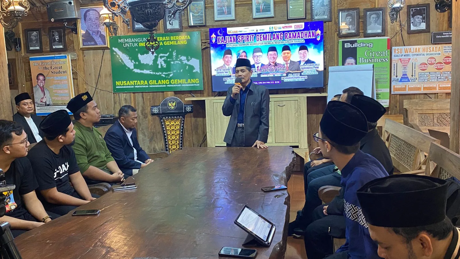Suasana Kajian Spirit Gilang Gemilang spesial Akhir Ramadan. Foto / dok