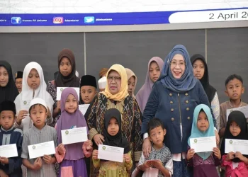 Acara peringatan Nuzulul Quran dan pemberian santunan untuk anak yatim dan duafa. Foto/dok FEB Unisma