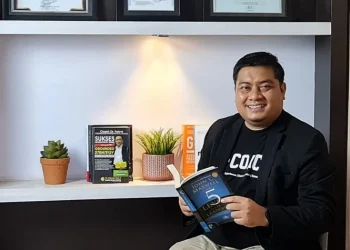 Founder RSU Wajak Husada Malang, Puguh Wiji Pamungkas yang sukses mengamankan 1 kursi DPRD Jatim. (Foto/dok. Tugumalang.id)