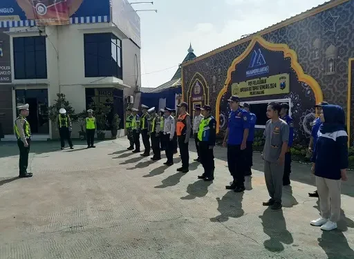Personel gabungan disiagakan di Pos Pam Bantur. Foto: Polres Malang