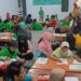 Baksos Fakultas Vokasi UMM dengan anak-anak penyandang disabilitas di Koramil 07/Pakisaji, Kabupaten Malang, Selasa (2/4/2024). Foto/Feni Yusnia