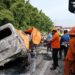 Imbas kecelakaan maut di Jalan Tol Jakarta-Cikampek KM 58, kebijakan contraflow dihentikan /Foto: Akun Media Sosial X, @BolaBolaAja