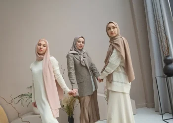 Tren warna baju Lebaran 2024. Foto: Freepik