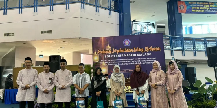 Halal bi halal Polinema