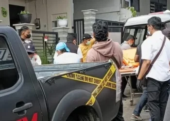 Ditemukan tewas