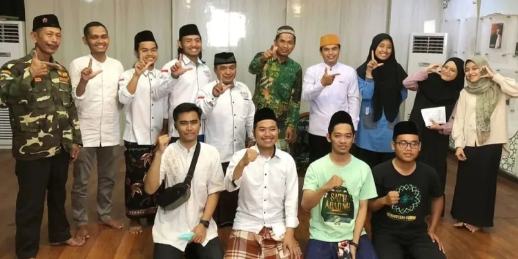 Informasi persyaratan pendaftaran Beasiswa Prestasi Keagamaan PWNU Jatim 2024/Foto: Instagram @pwnujatim