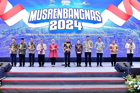 Acara pemberian penghargaan pembangunan daerah tingkat nasional tahun 2024. Foto/dok Pemkot Malang