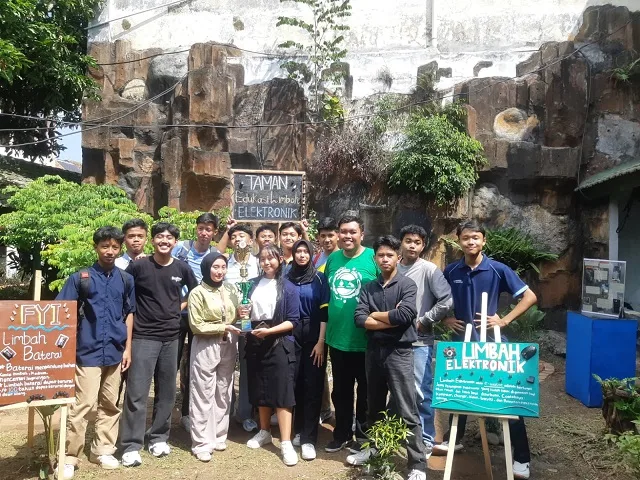 Juara 1 Gelar Karya P5 Gaya Hidup Berkelanjutan SMKN 2 Malang. (Foto/M Sholeh)