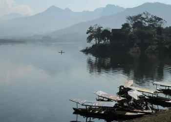 Daya tarik Waduk Selorejo Malang, tawarkan pemandangan alam yang membuat wisatawan merasa nyaman /Foto: Instagram @masedy80