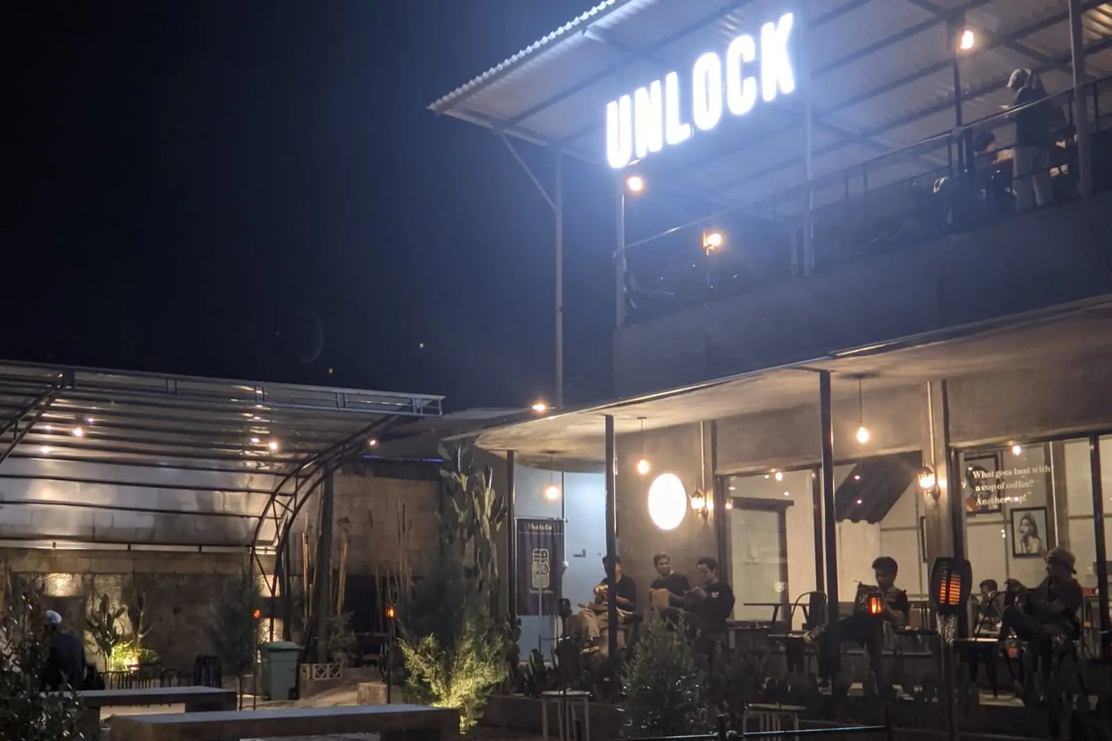 Unlock Cafe Dau Malang (Sumber: Google Review/Amanda Wd)