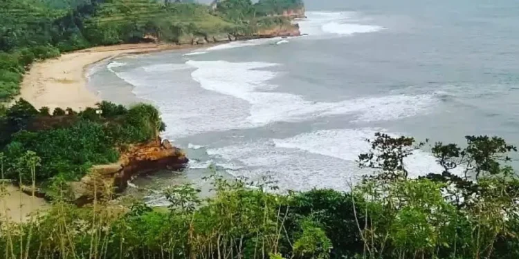 Pantai Taman ayu