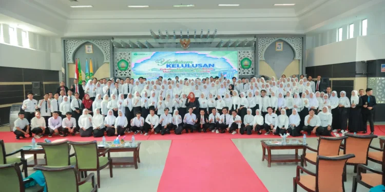 Yudisium FEB Unisma 2024
