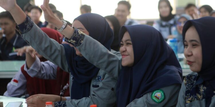 Mahasiswa FEB Unisma