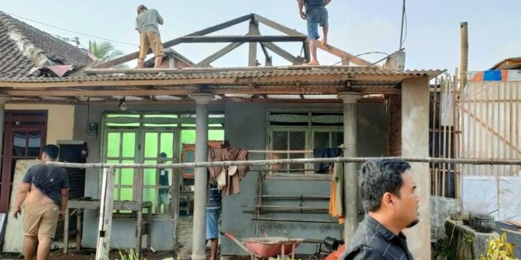 kebakaran rumah