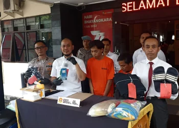 Dibunuh cucu pemilik kos