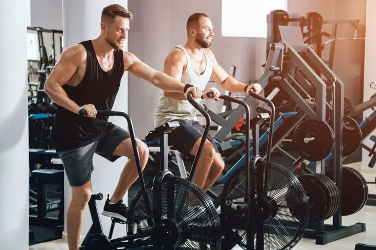 Cardio dan workout untuk kebugaran tubuh. (Sumber: Pinterest)