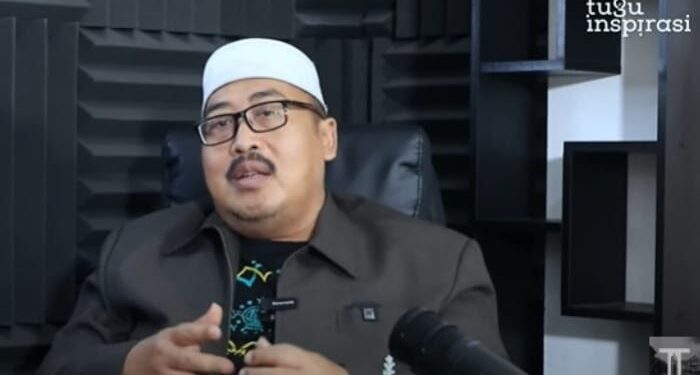 Pandangan Ketua PBNU sekaligus Pengasuh Ponpes An Nur 1 Bululawang, Gus Fahrur soal polemik nasab habib di Indonesia /Foto: Tangkapan layar YouTube Tugu Malang.ID
