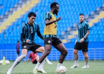 Manajemen Arema FC segera bahas home base tim untuk musim depan/Foto: Instagram @aremafcofficial