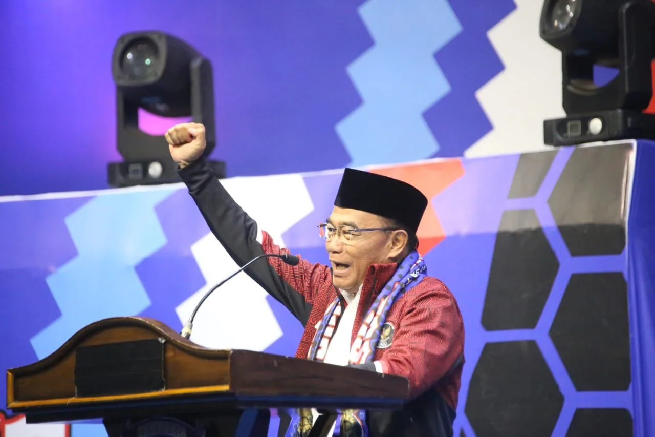 Angkat bicara soal Munas Aremania, Menko PMK, Muhadjir Effendy singgung kembalikan kejayaan Arema /Foto: dok. Kemenko PMK